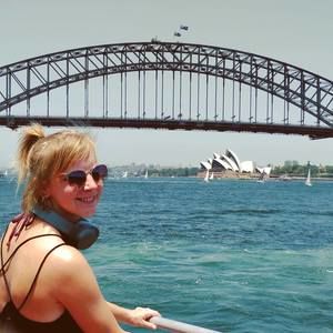 Meet your Posher, Carla